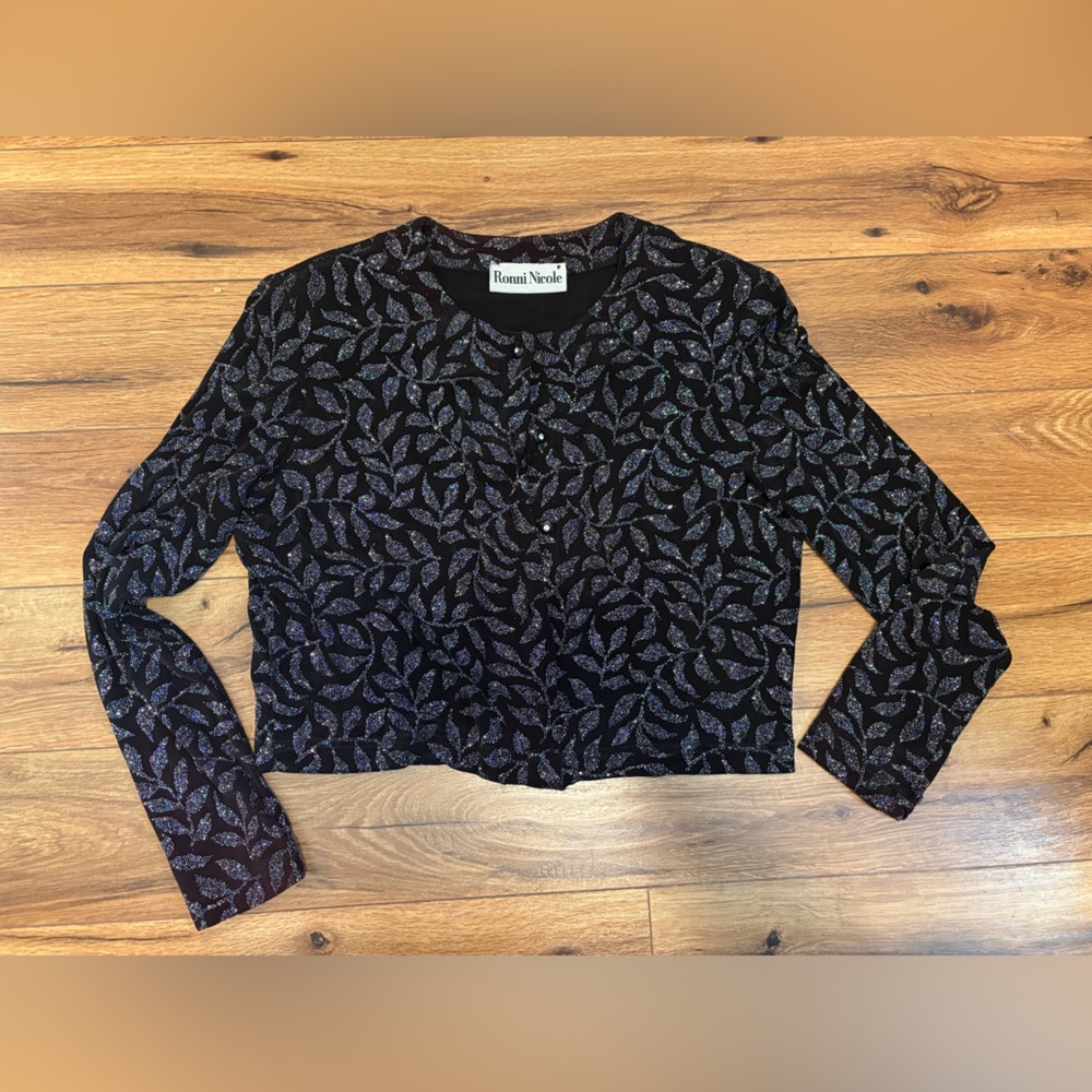 Ronni Nicole Black Glitter Leaf-Print Cropped Cardigan
